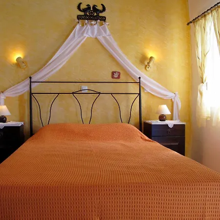 Pepi'S Rooms Triovasálos Exterior foto